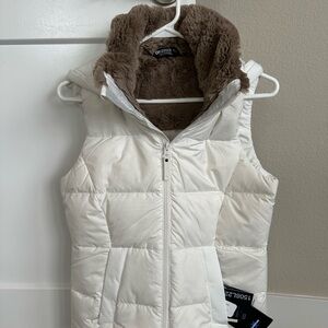 NWT Outdoor Research OR Women’s Coldfront Down Hooded Vest II – Snow Size XS
